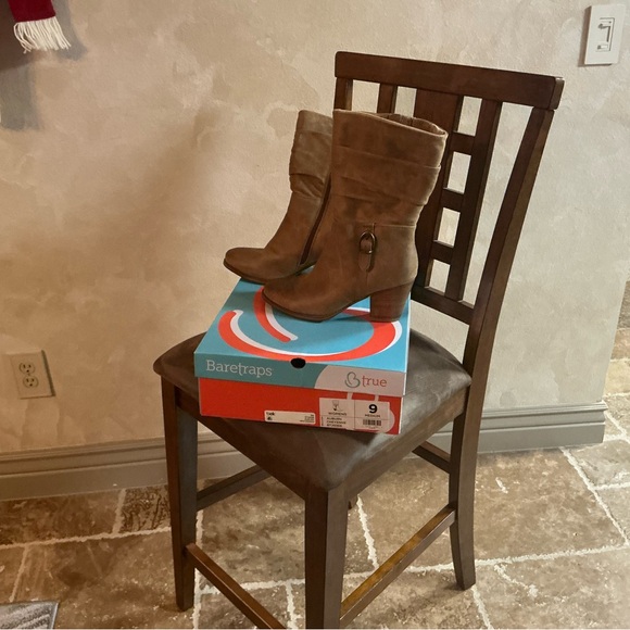 BareTraps Women's size 9 Auburn Cheyenne Mid Calf Heeled Boots - Picture 13 of 16